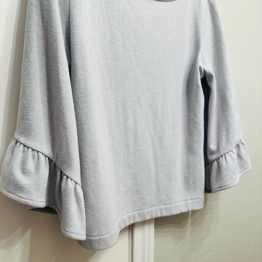 Banana republic grey bell half sleeve blouse - Picture 2 of 4